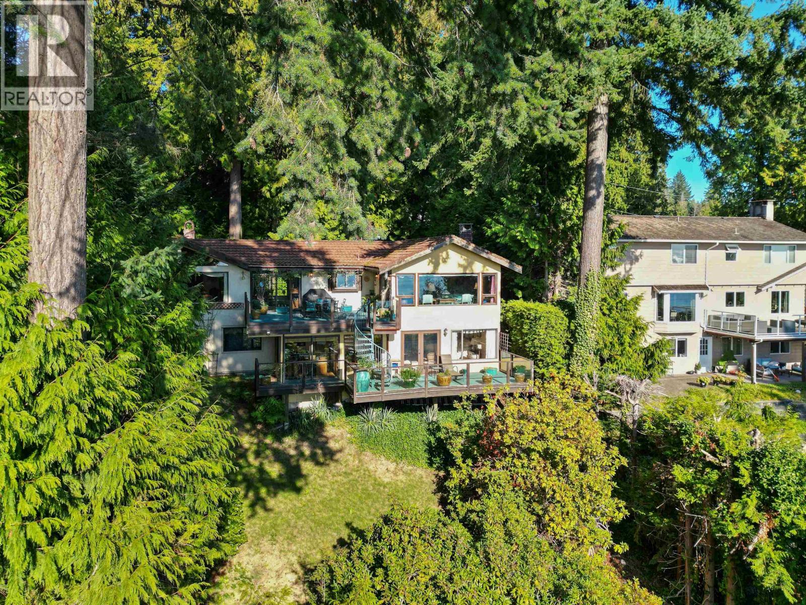 2235 Chairlift Road, West Vancouver, British Columbia  V7S 2T4 - Photo 38 - R3051735