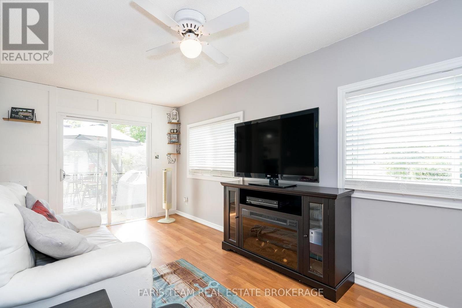 57 Port Severn Road N, Georgian Bay (Baxter), Ontario  L0K 1S0 - Photo 19 - X12485197