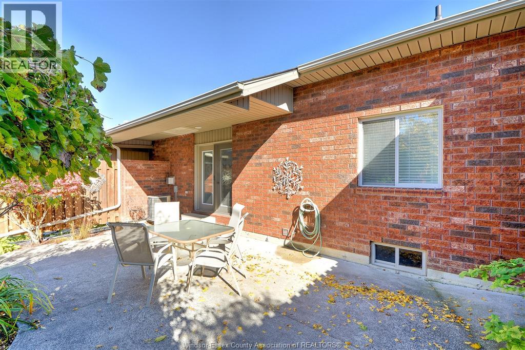 2067 Katella, Windsor, Ontario  N8P 0A4 - Photo 8 - 25027335