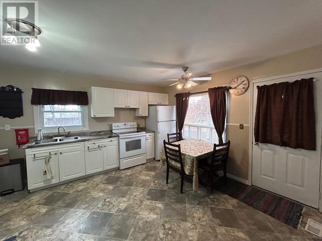 1510 Peoples Rd, Sault Ste. Marie, Ontario  P6A 0B5 - Photo 4 - SM253069