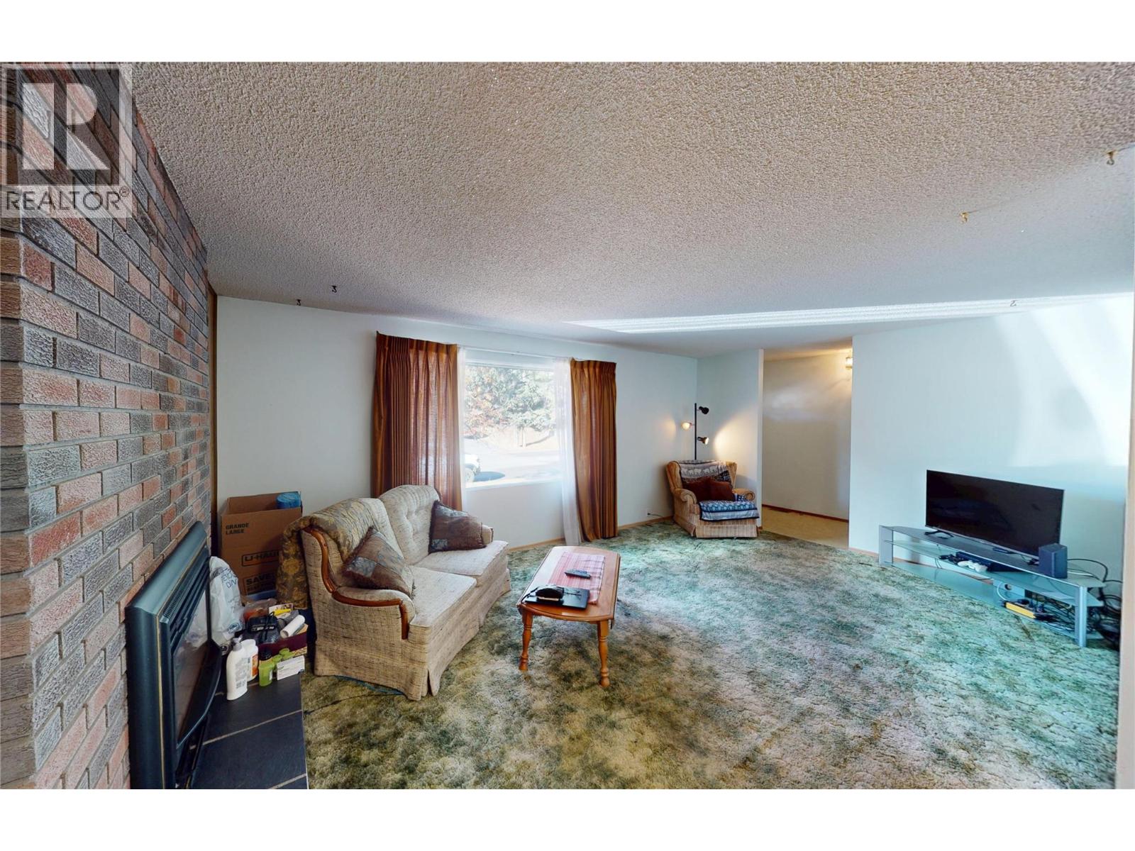 764 Fording Drive, Elkford, British Columbia  V0B 1H0 - Photo 11 - 10366783