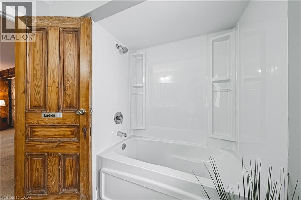 110 Freelton Road, Flamborough, Ontario  L8B 0Z3 - Photo 14 - 40782476