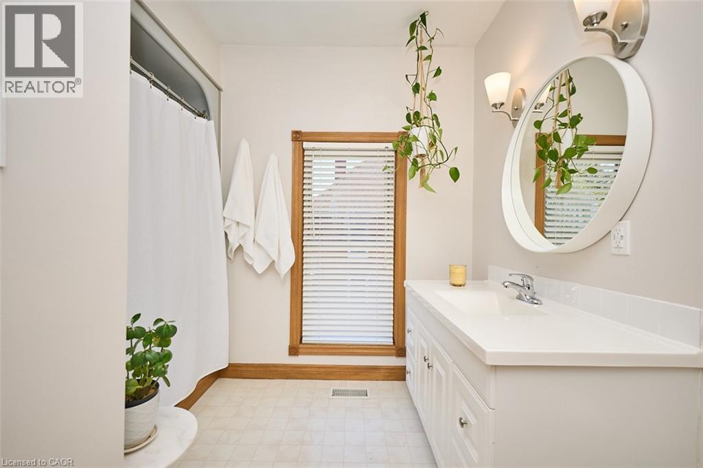 312 Clarence Street, Port Colborne, Ontario  L3K 3G8 - Photo 16 - 40782389