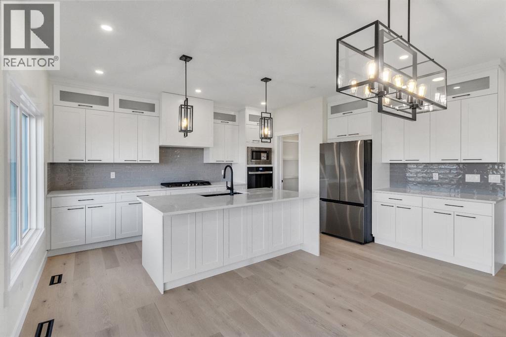 14 Ranchers Meadows, Okotoks, Alberta  T1S 0P5 - Photo 2 - A2228529