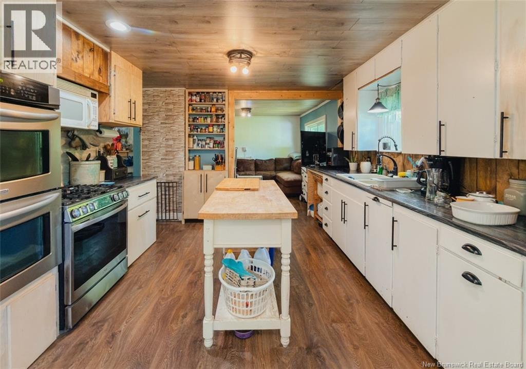 10107 Route 105, Beechwood, New Brunswick  E7J 2A5 - Photo 32 - NB125671