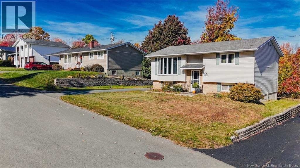 120 Wilson Street, Woodstock, New Brunswick  E7M 3A3 - Photo 4 - NB127567