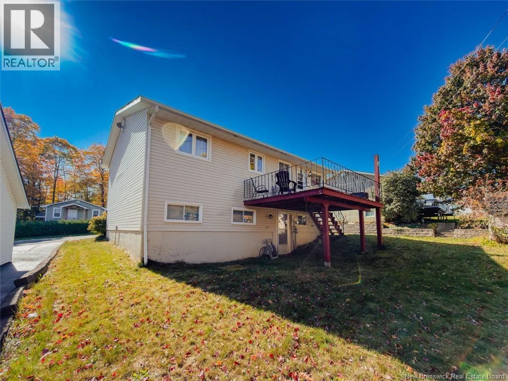 120 Wilson Street, Woodstock, New Brunswick  E7M 3A3 - Photo 49 - NB127567