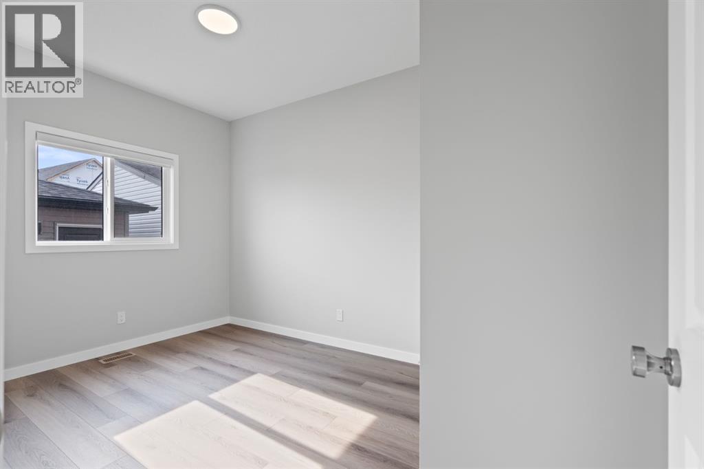 460 Lewiston Landing Ne, Calgary, Alberta  T3P 2H8 - Photo 11 - A2264459