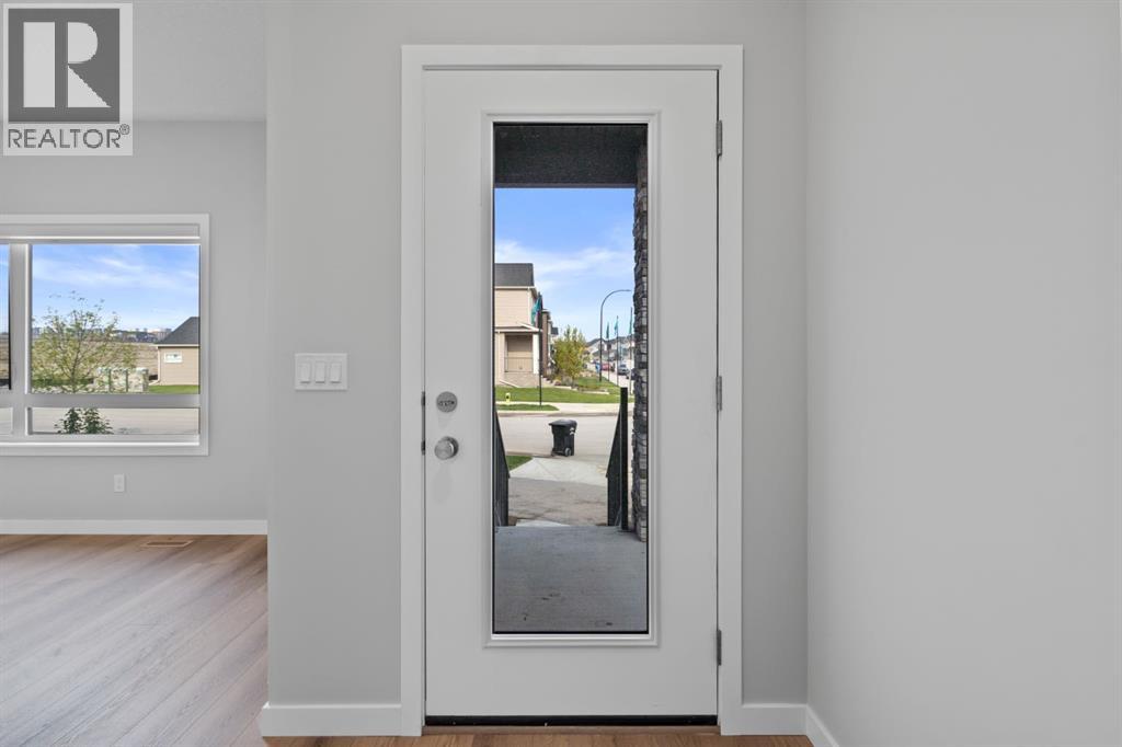 460 Lewiston Landing Ne, Calgary, Alberta  T3P 2H8 - Photo 2 - A2264459