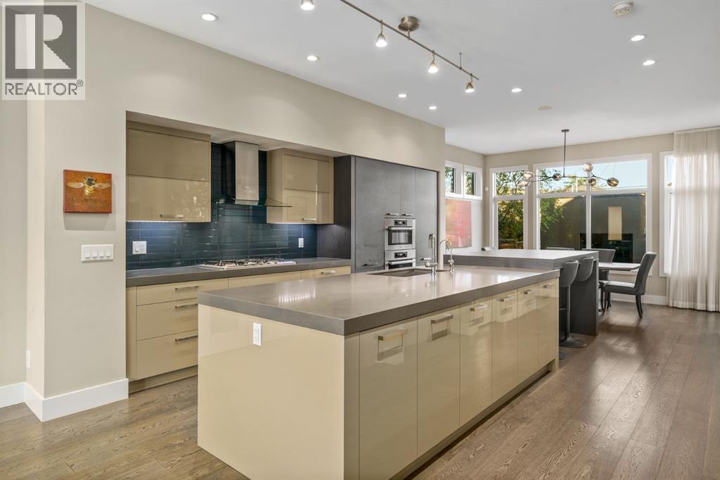 222 10 Street Ne, Calgary, Alberta  T2H 4M1 - Photo 12 - A2258276