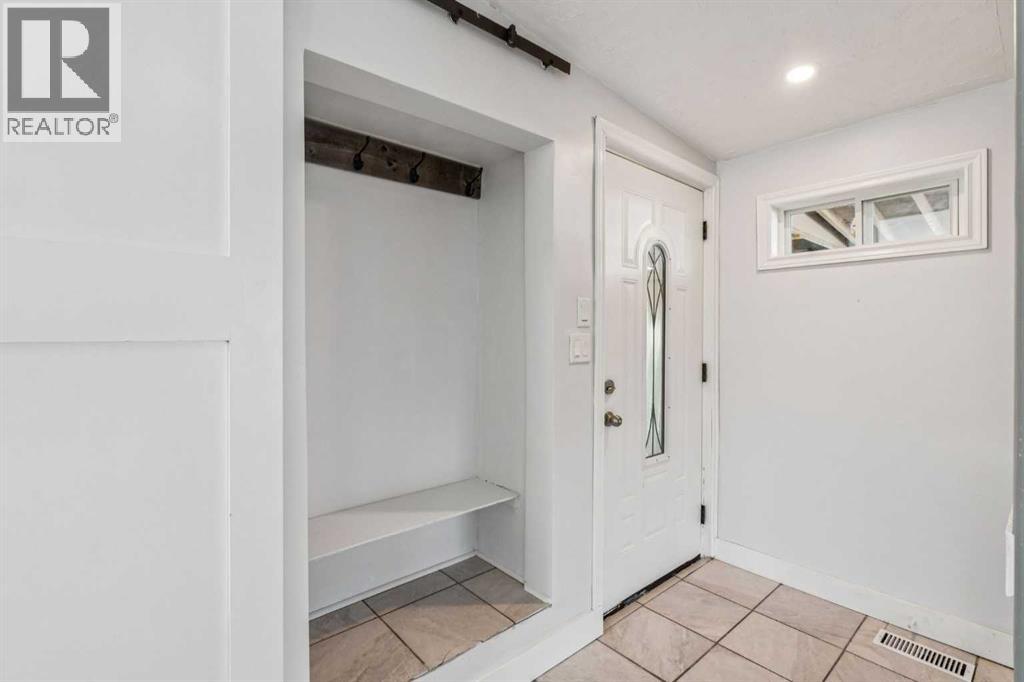 12 Spring Haven Road Se, Airdrie, Alberta  T4A 1E2 - Photo 12 - A2264810