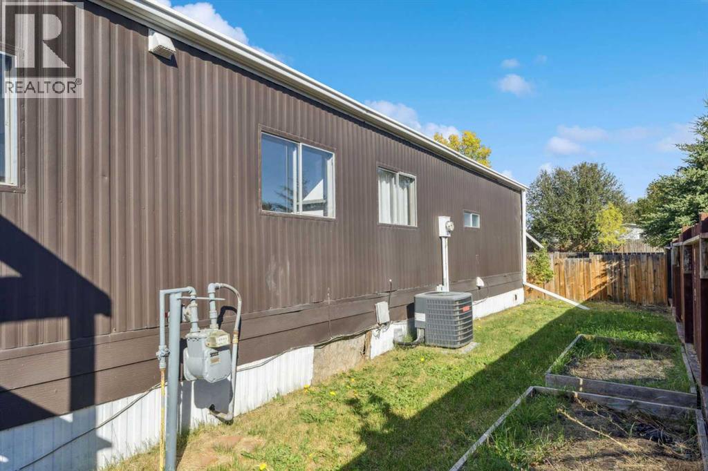 12 Spring Haven Road Se, Airdrie, Alberta  T4A 1E2 - Photo 30 - A2264810