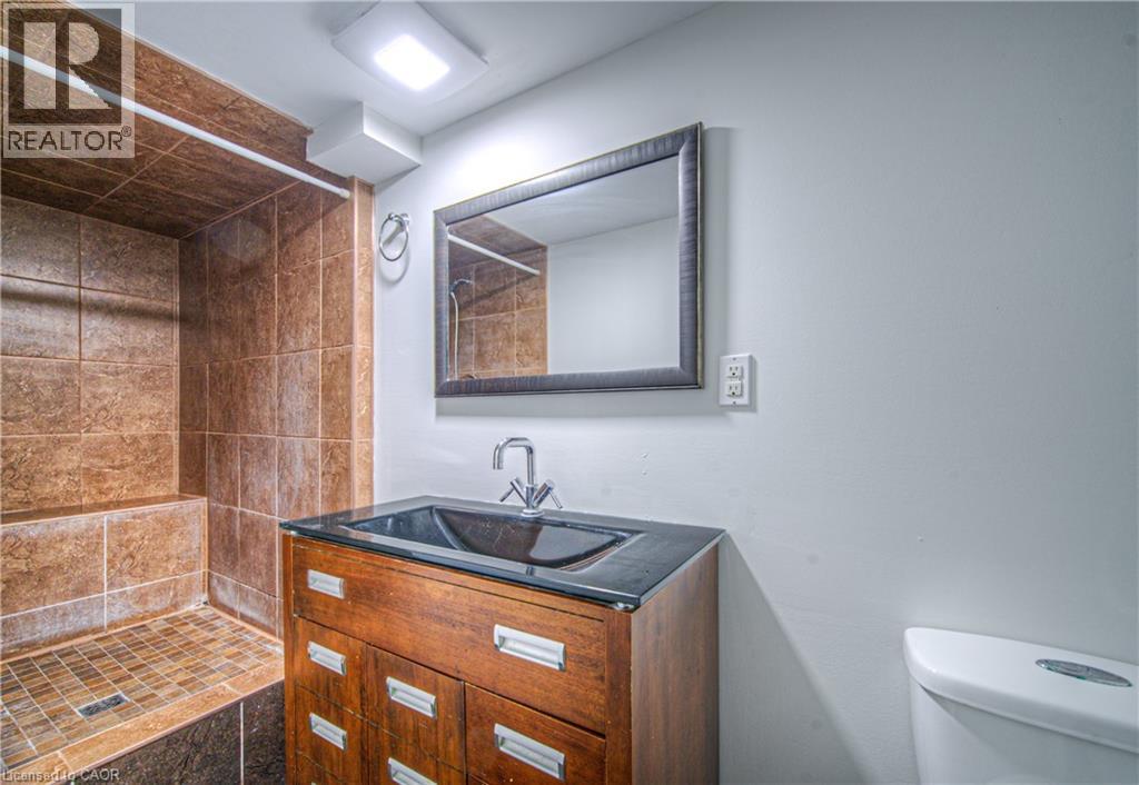 66 Harvest Court, Kitchener, Ontario  N2P 1T3 - Photo 20 - 40781286