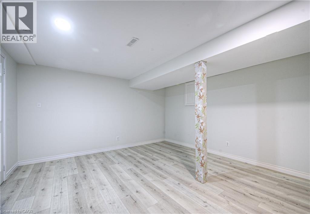 66 Harvest Court, Kitchener, Ontario  N2P 1T3 - Photo 18 - 40781286