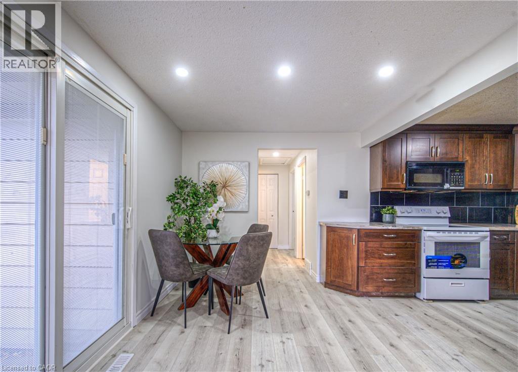 66 Harvest Court, Kitchener, Ontario  N2P 1T3 - Photo 8 - 40781286