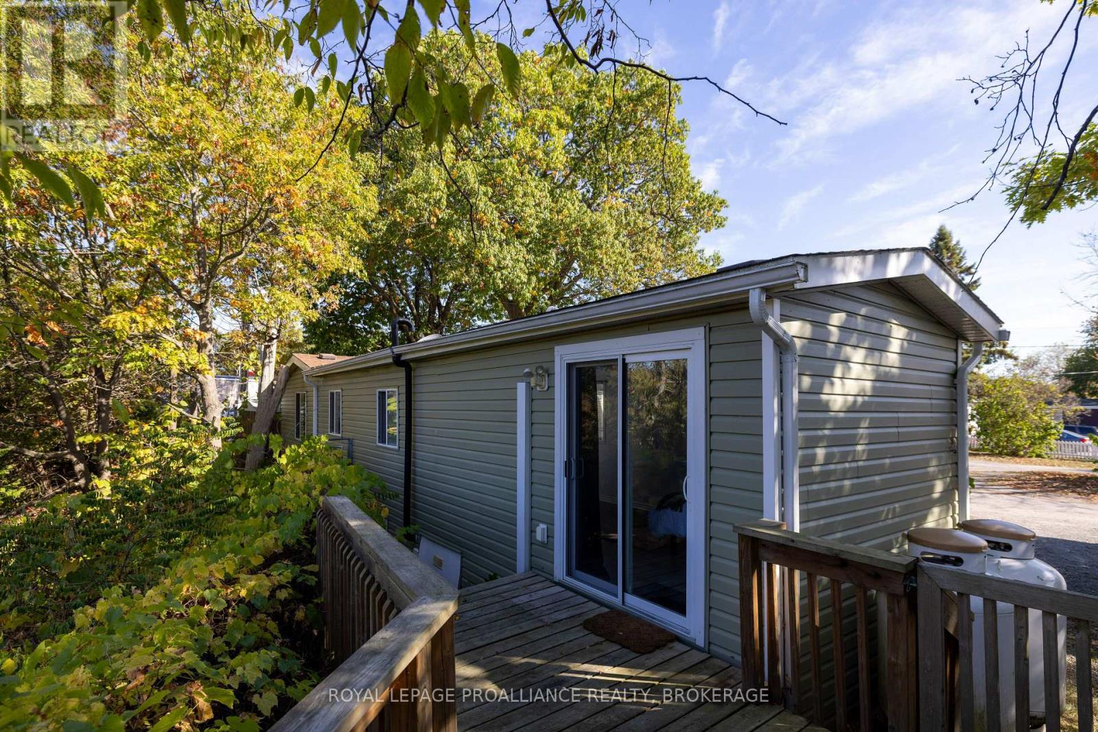 17 - 5569 Bath Road, Loyalist (Lennox And Addington - South), Ontario  K0H 1G0 - Photo 21 - X12485445