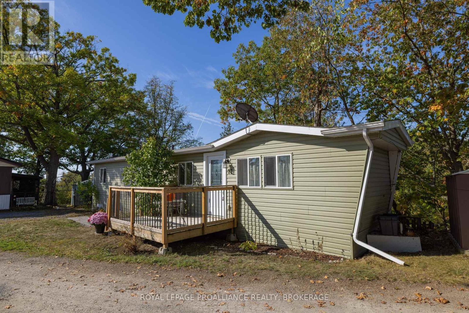 17 - 5569 Bath Road, Loyalist (Lennox And Addington - South), Ontario  K0H 1G0 - Photo 3 - X12485445
