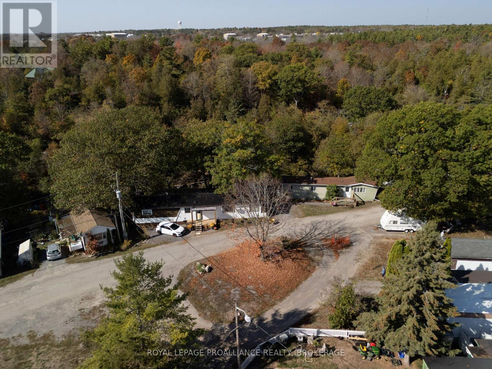 17 - 5569 Bath Road, Loyalist (Lennox And Addington - South), Ontario  K0H 1G0 - Photo 39 - X12485445