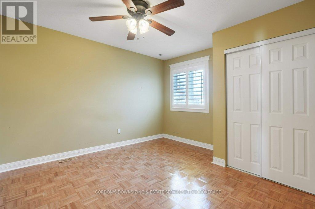 30 Chickasaw Crescent, Ottawa, Ontario  K2M 1M5 - Photo 28 - X12485489
