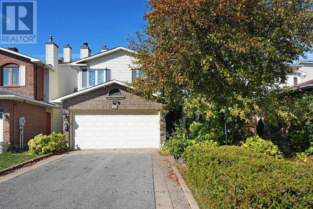30 Chickasaw Crescent, Ottawa, Ontario  K2M 1M5 - Photo 3 - X12485489