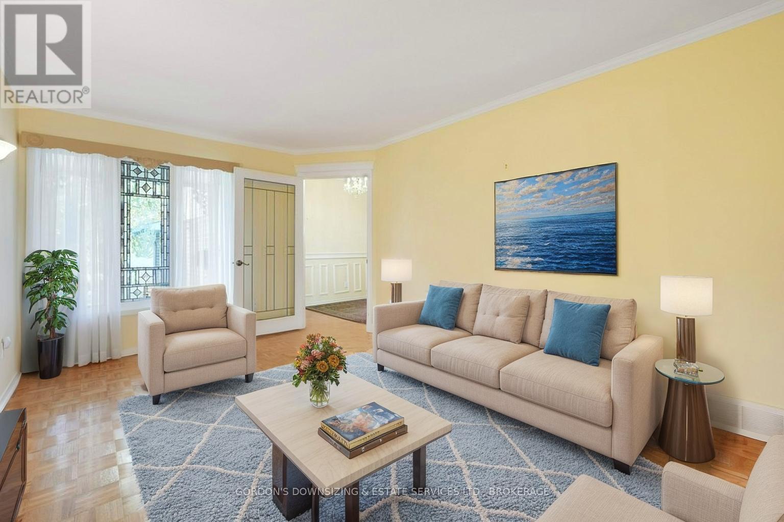 30 Chickasaw Crescent, Ottawa, Ontario  K2M 1M5 - Photo 8 - X12485489