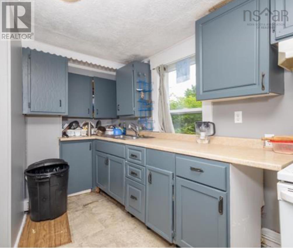 14 Mcdougall Street, Glace Bay, Nova Scotia  B1A 3E7 - Photo 16 - 202516715