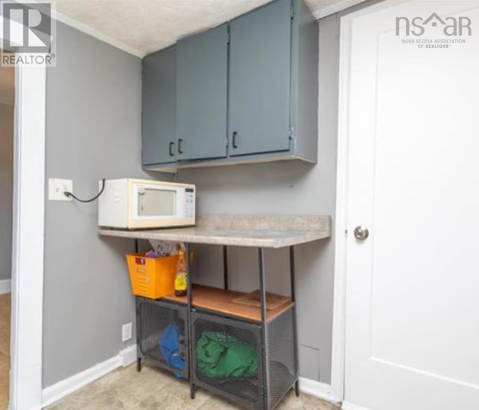 14 Mcdougall Street, Glace Bay, Nova Scotia  B1A 3E7 - Photo 17 - 202516715