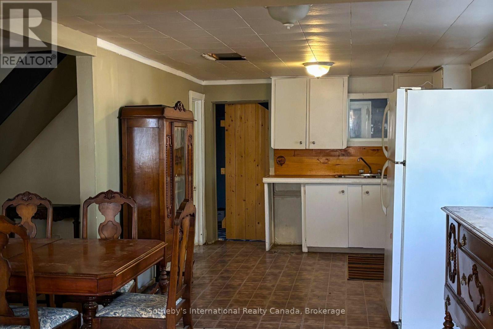 240 Britannia Road, Huntsville, Ontario  P1H 2J3 - Photo 15 - X12485425