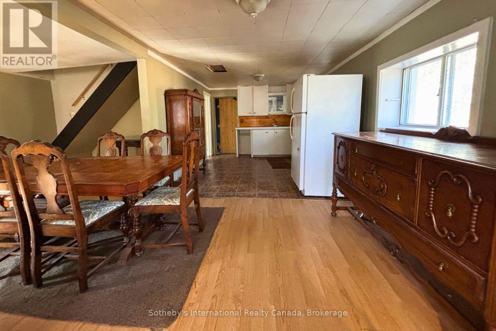 240 Britannia Road, Huntsville, Ontario  P1H 2J3 - Photo 17 - X12485425