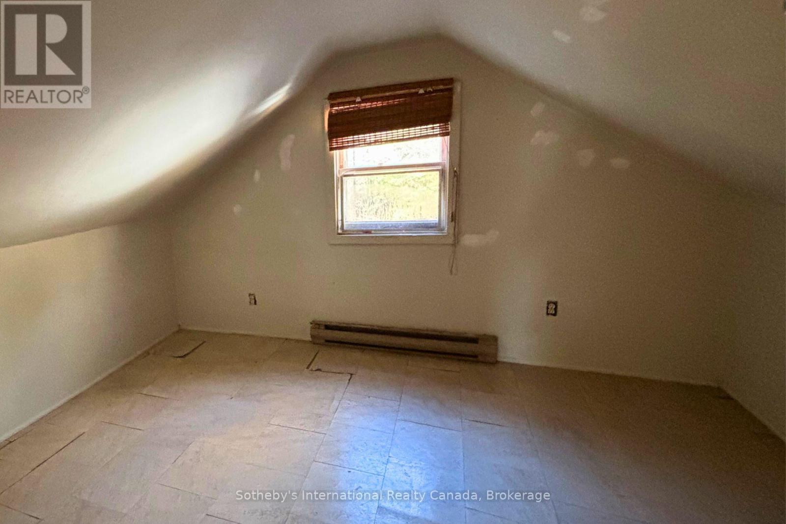 240 Britannia Road, Huntsville, Ontario  P1H 2J3 - Photo 25 - X12485425