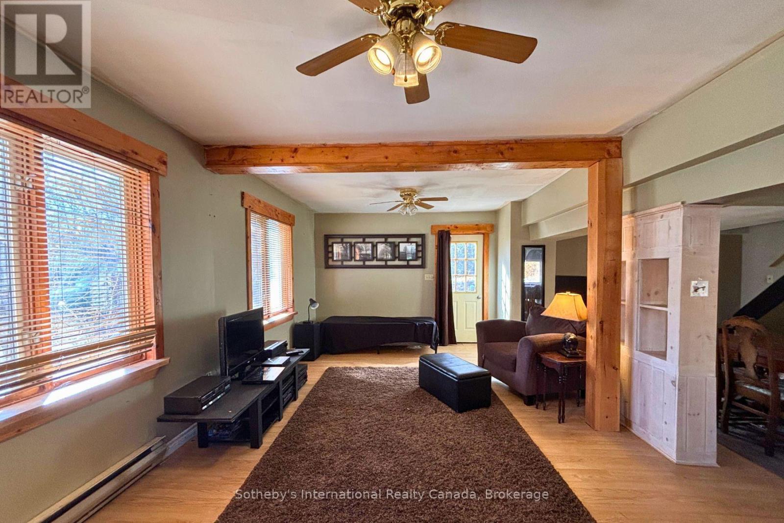 240 Britannia Road, Huntsville, Ontario  P1H 2J3 - Photo 9 - X12485425