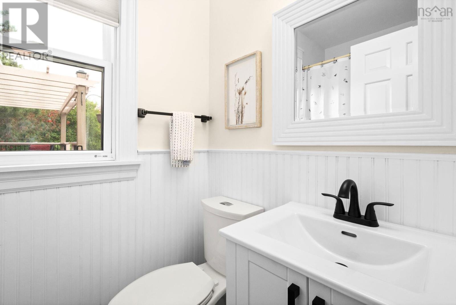 14 Bayswater Road, Dartmouth, Nova Scotia  B2W 4E1 - Photo 16 - 202526483