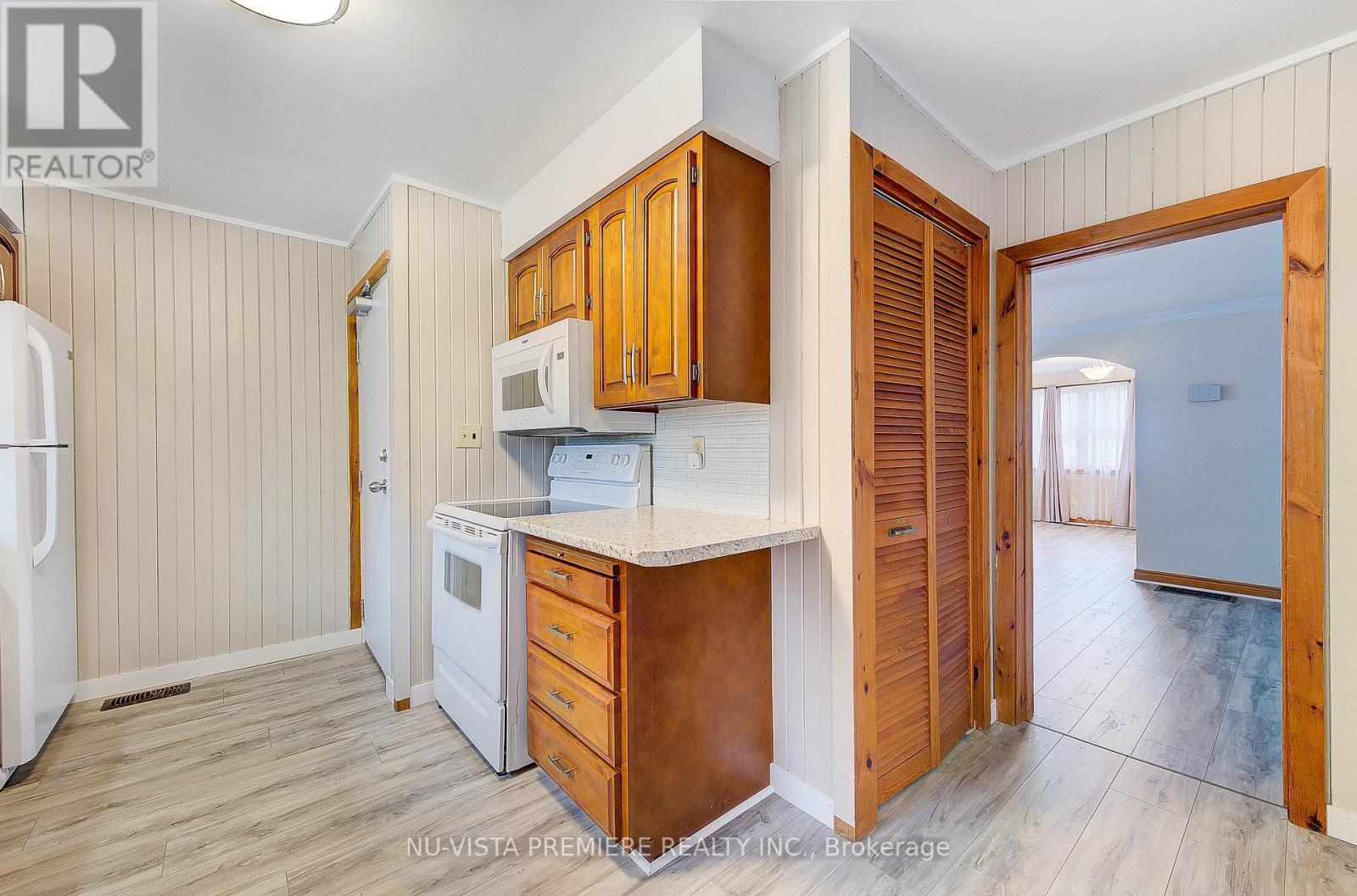 161 South Street S, Goderich, Ontario  N7A 3L9 - Photo 13 - X12485478