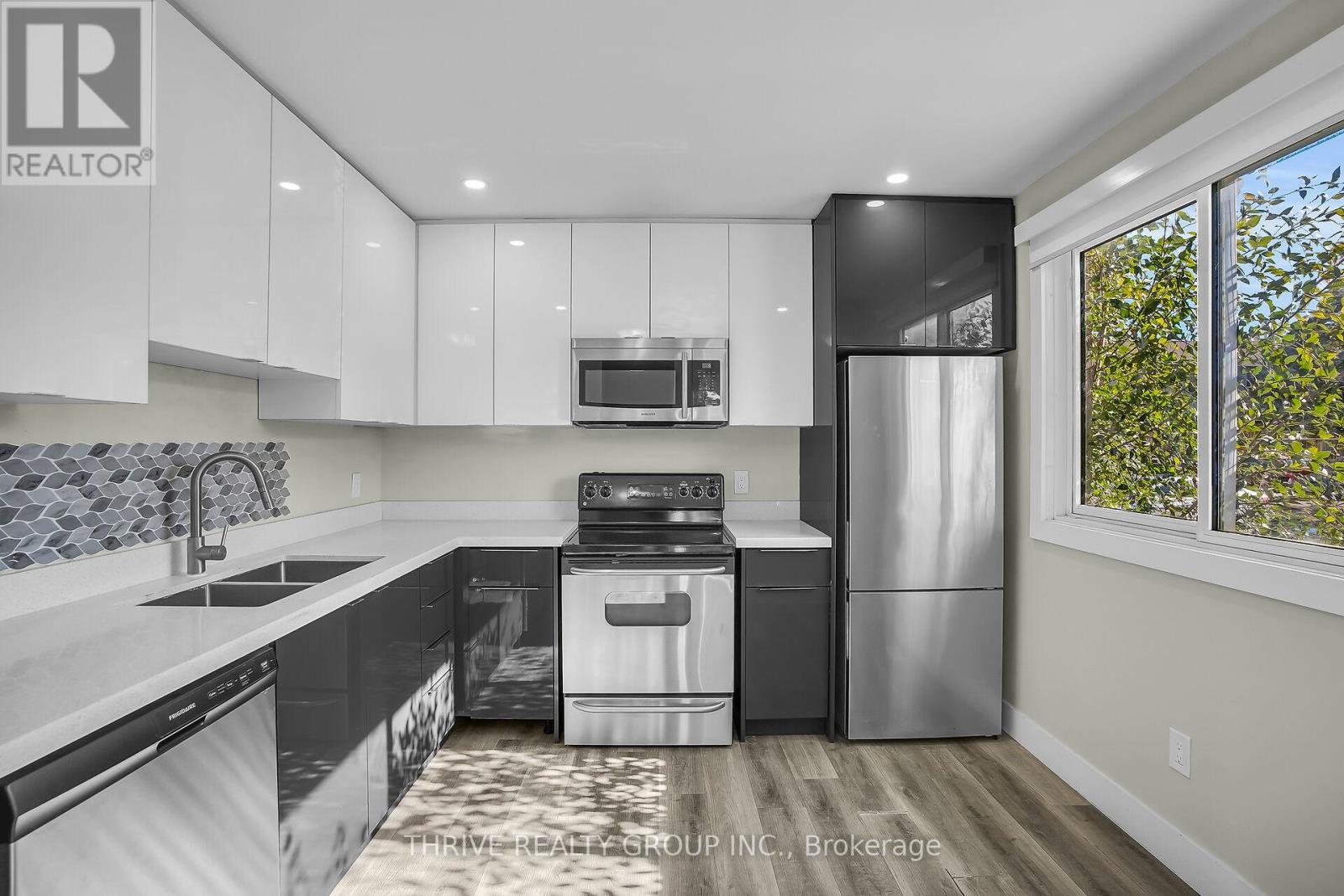 36 - 490 Third Street, London East, Ontario  N5V 4A2 - Photo 4 - X12485513