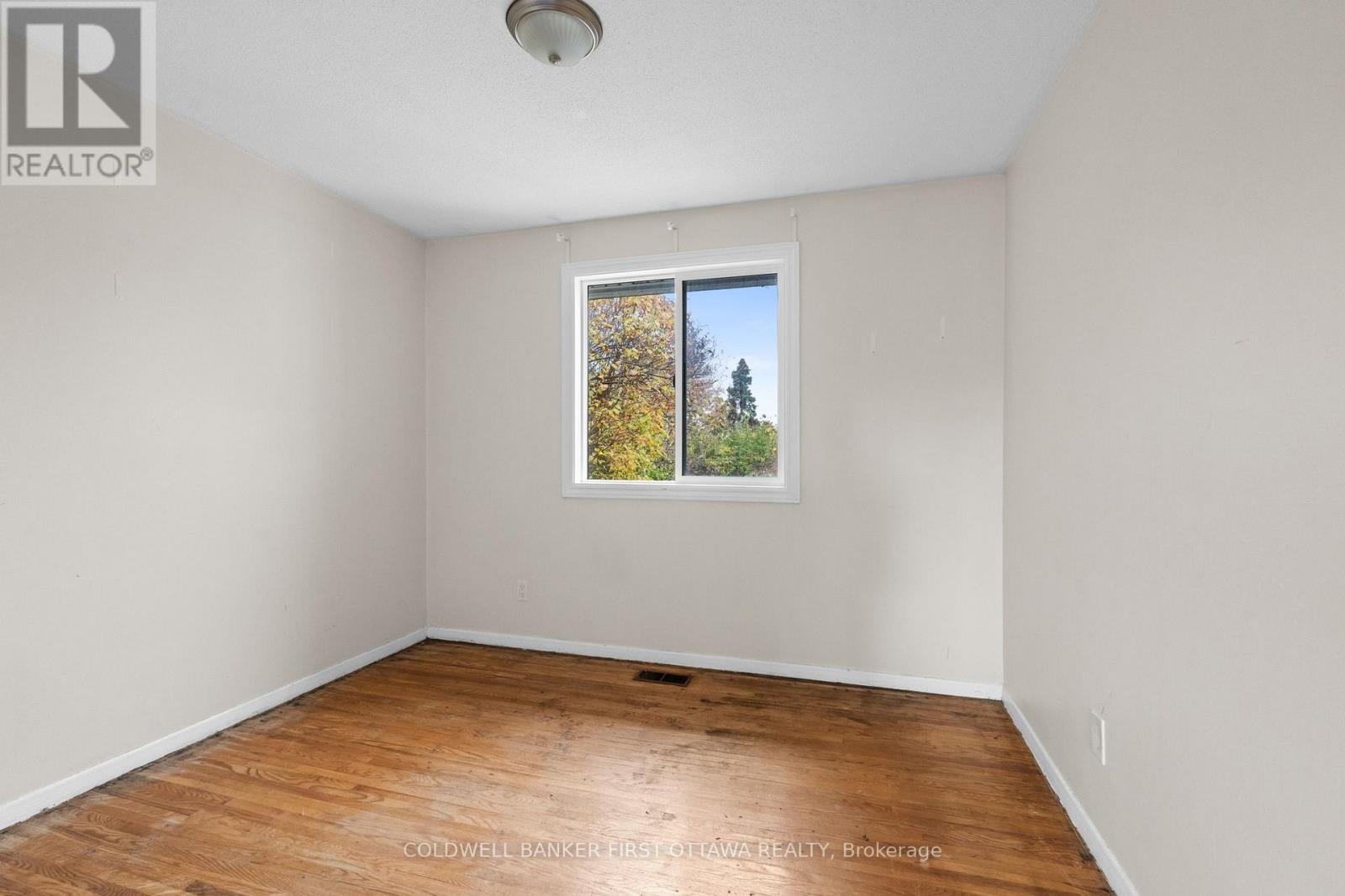 173 Knoxdale Road, Ottawa, Ontario  K2G 1B1 - Photo 15 - X12485417