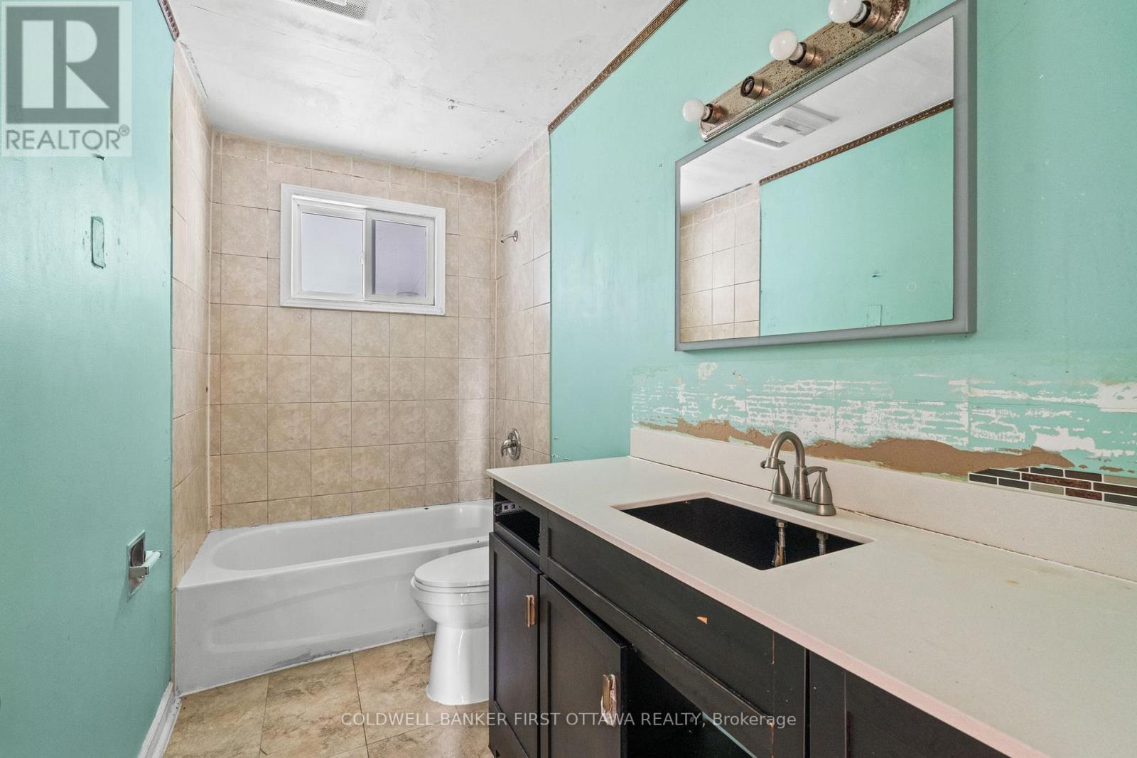 173 Knoxdale Road, Ottawa, Ontario  K2G 1B1 - Photo 17 - X12485417