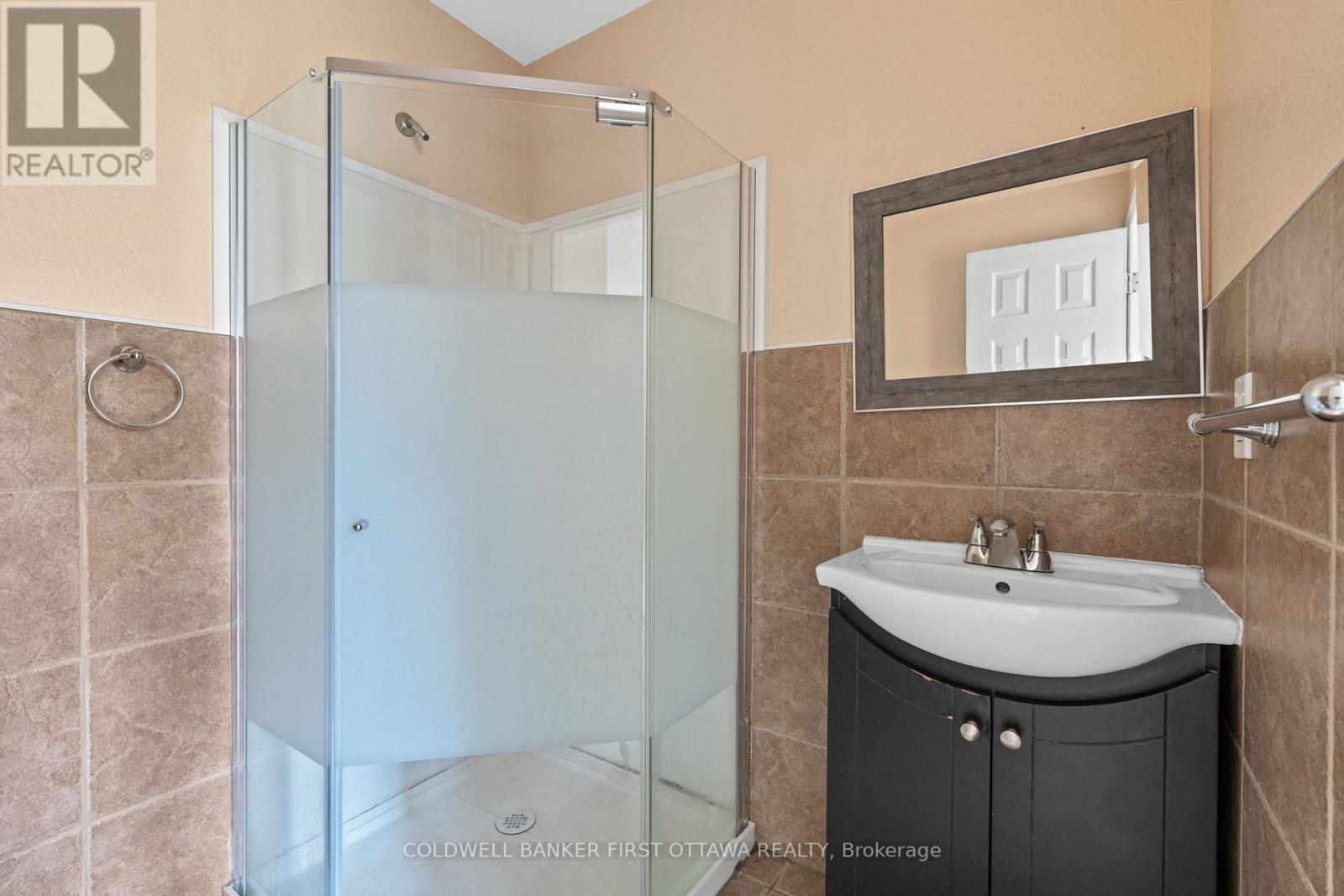 173 Knoxdale Road, Ottawa, Ontario  K2G 1B1 - Photo 23 - X12485417