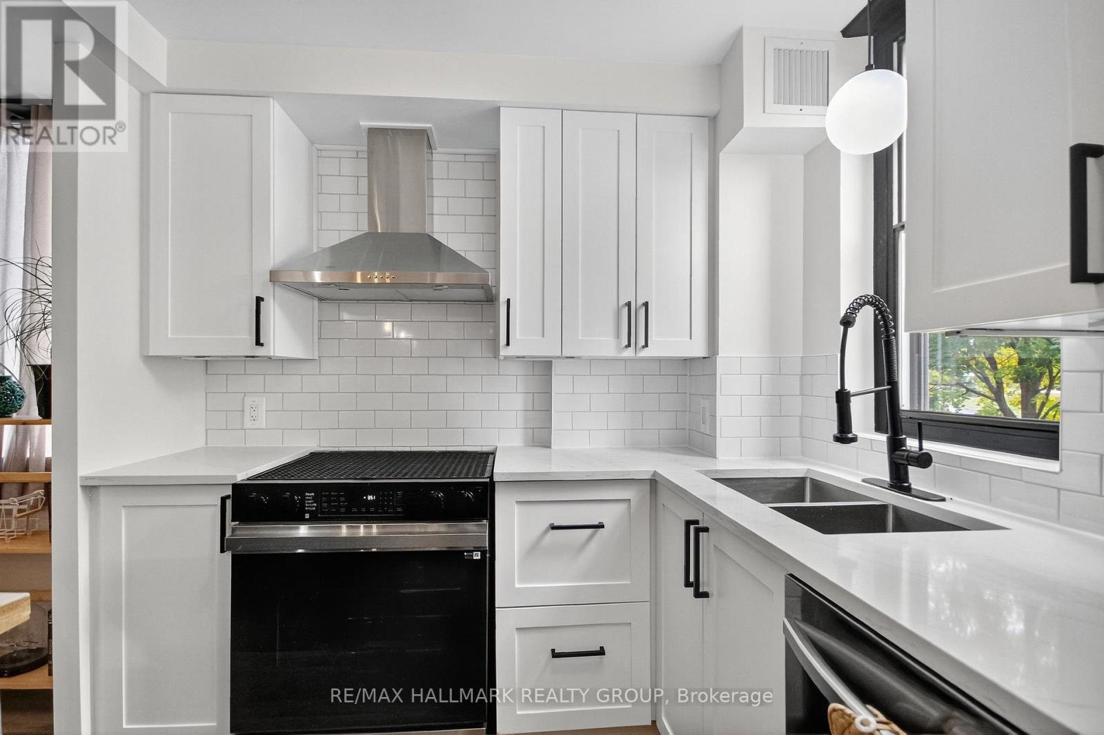 510 - 2871 Richmond Road, Ottawa, Ontario  K2B 8M5 - Photo 15 - X12485460