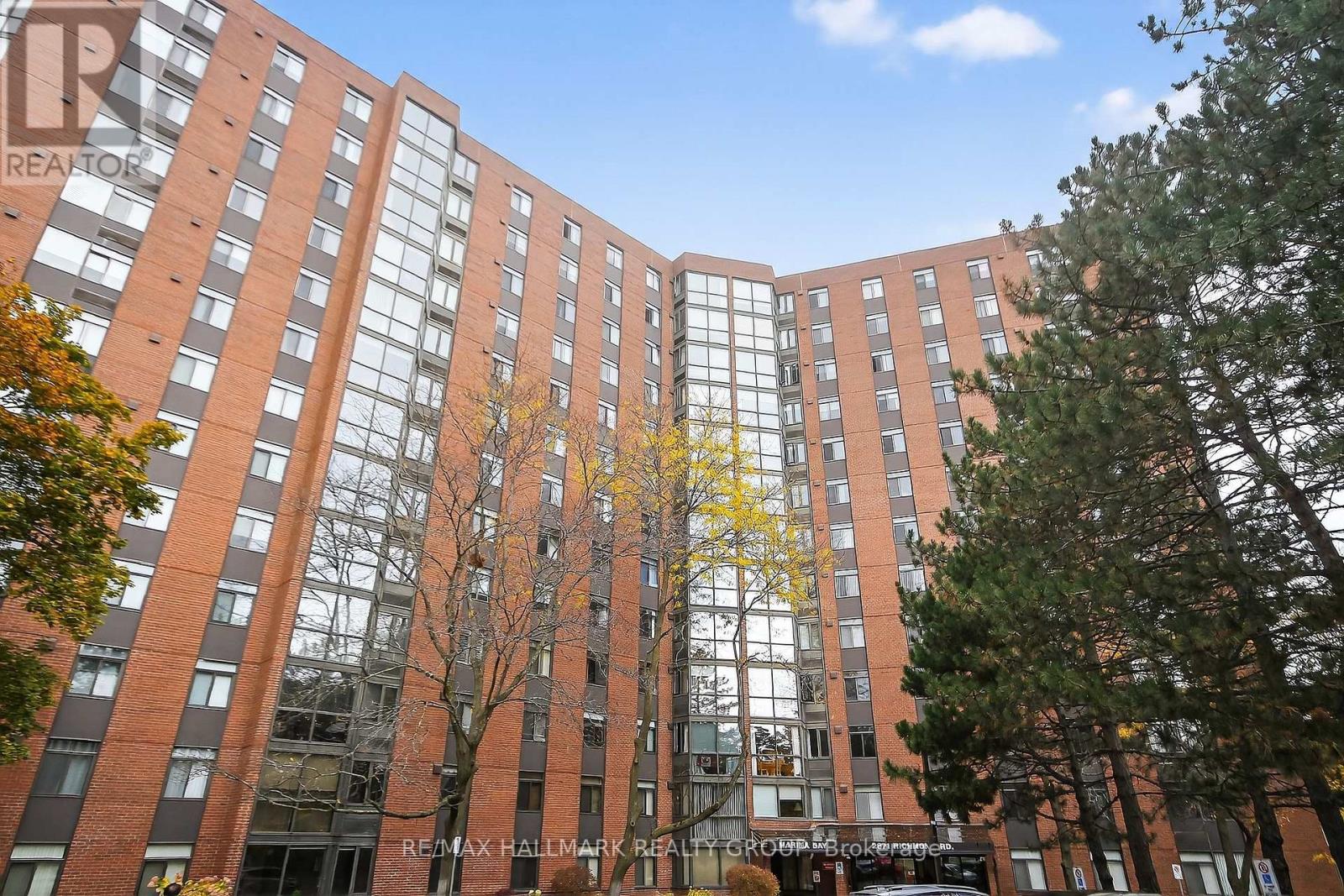 510 - 2871 Richmond Road, Ottawa, Ontario  K2B 8M5 - Photo 2 - X12485460