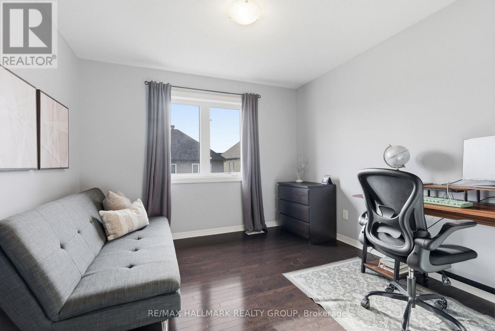 677 Sunburst Street, Ottawa, Ontario  K1T 0L2 - Photo 31 - X12485485