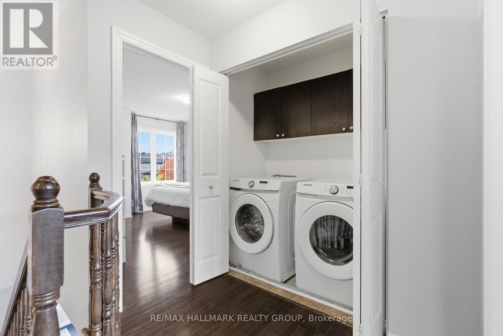 677 Sunburst Street, Ottawa, Ontario  K1T 0L2 - Photo 34 - X12485485