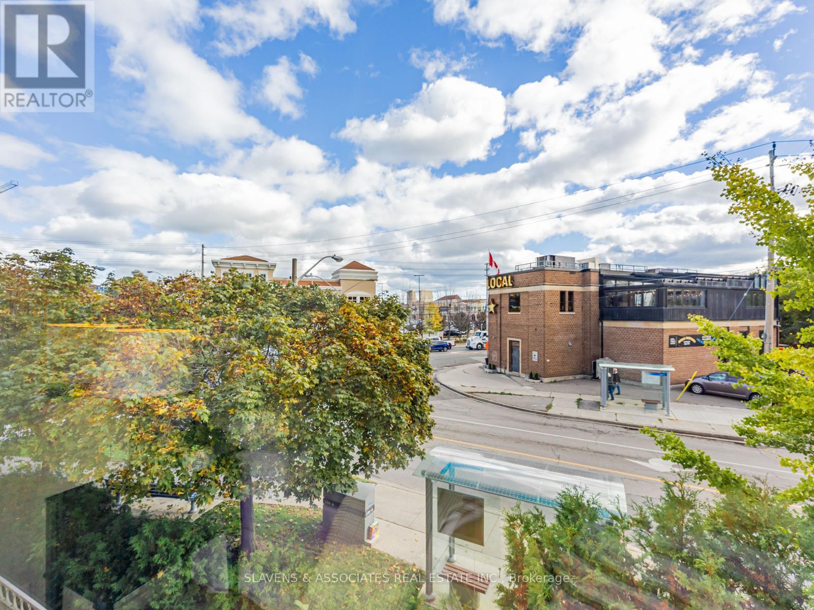 216 - 211 Randolph Road, Toronto, Ontario  M4G 4H1 - Photo 11 - C12485353