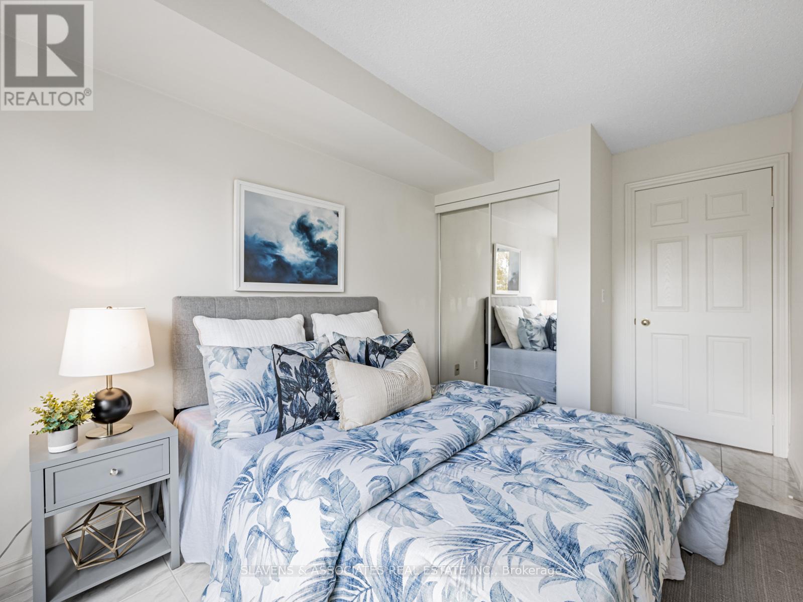 216 - 211 Randolph Road, Toronto, Ontario  M4G 4H1 - Photo 14 - C12485353