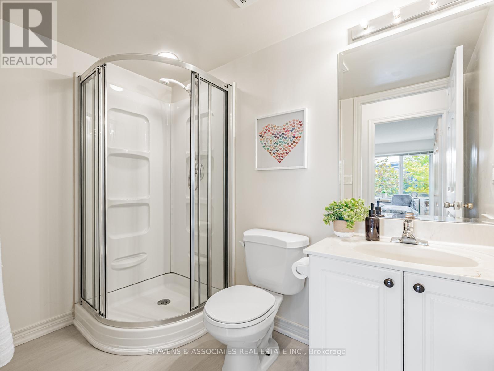 216 - 211 Randolph Road, Toronto, Ontario  M4G 4H1 - Photo 16 - C12485353