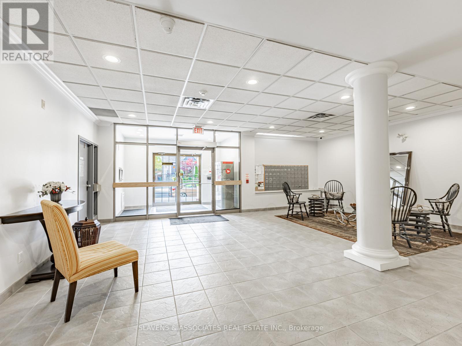 216 - 211 Randolph Road, Toronto, Ontario  M4G 4H1 - Photo 3 - C12485353