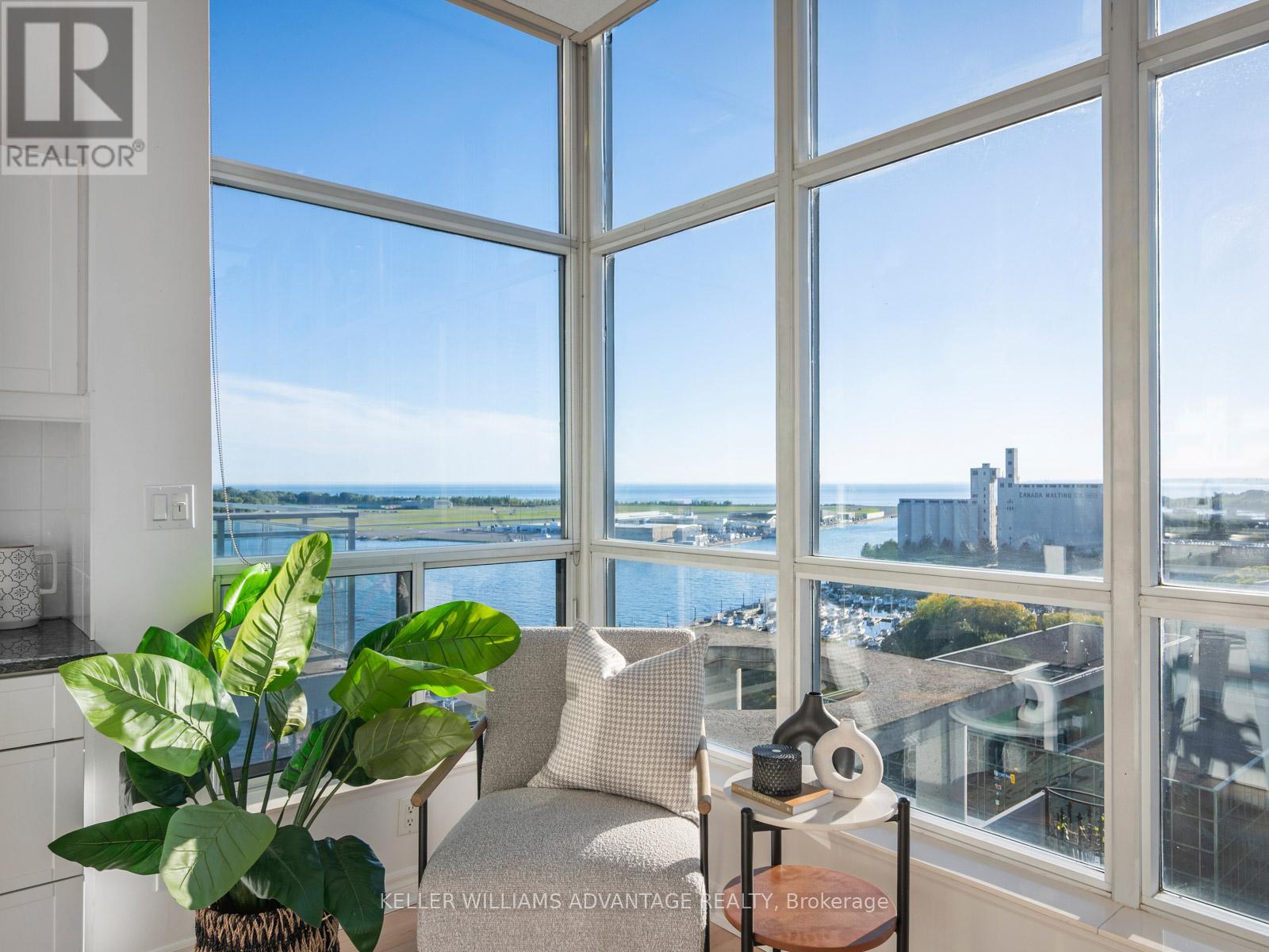 Uph3 - 410 Queens Quay W, Toronto (Waterfront Communities), Ontario  M5V 3T1 - Photo 10 - C12485359