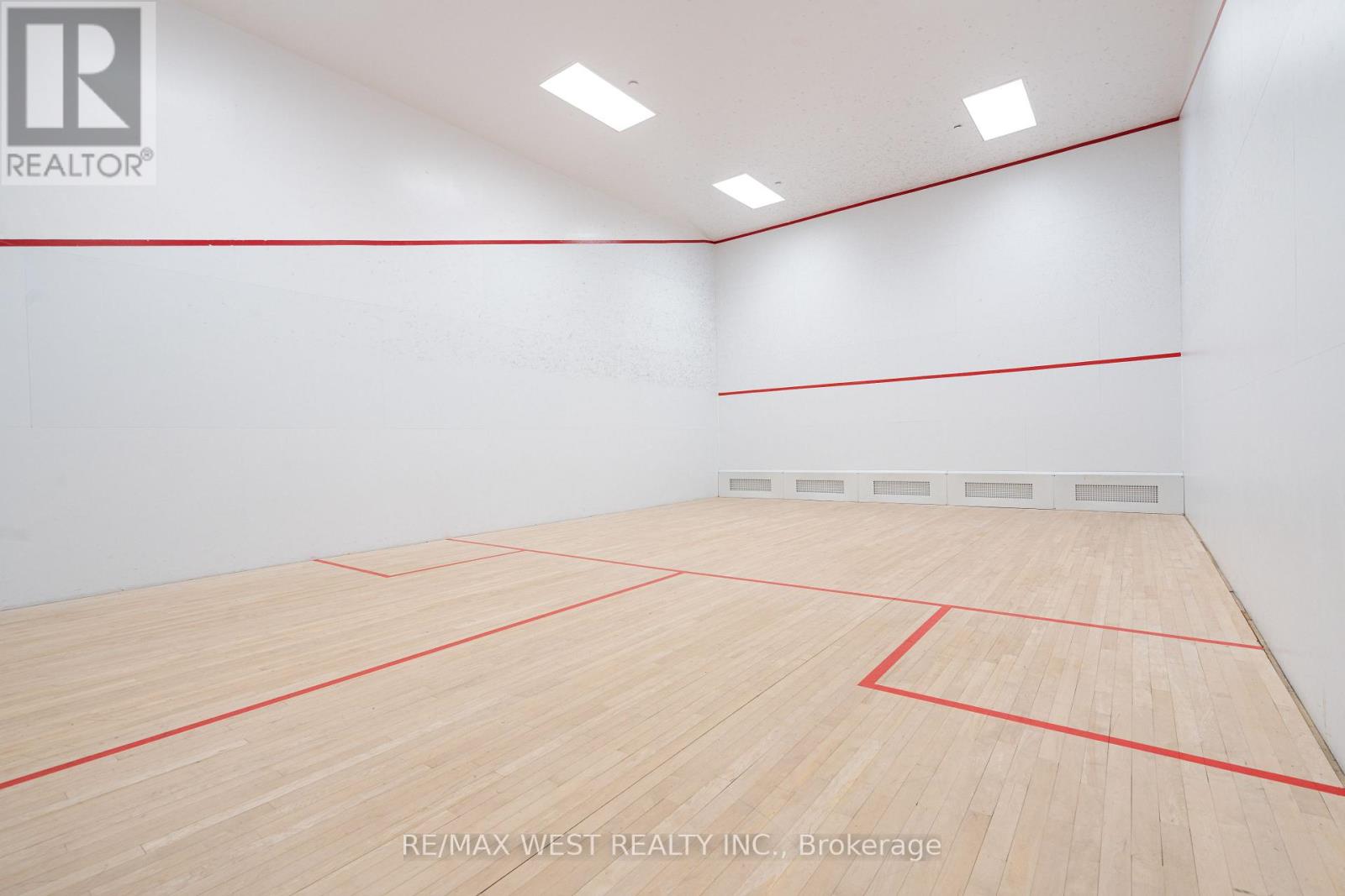 2002 - 1001 Bay Street, Toronto, Ontario  M5S 3A6 - Photo 24 - C12485372