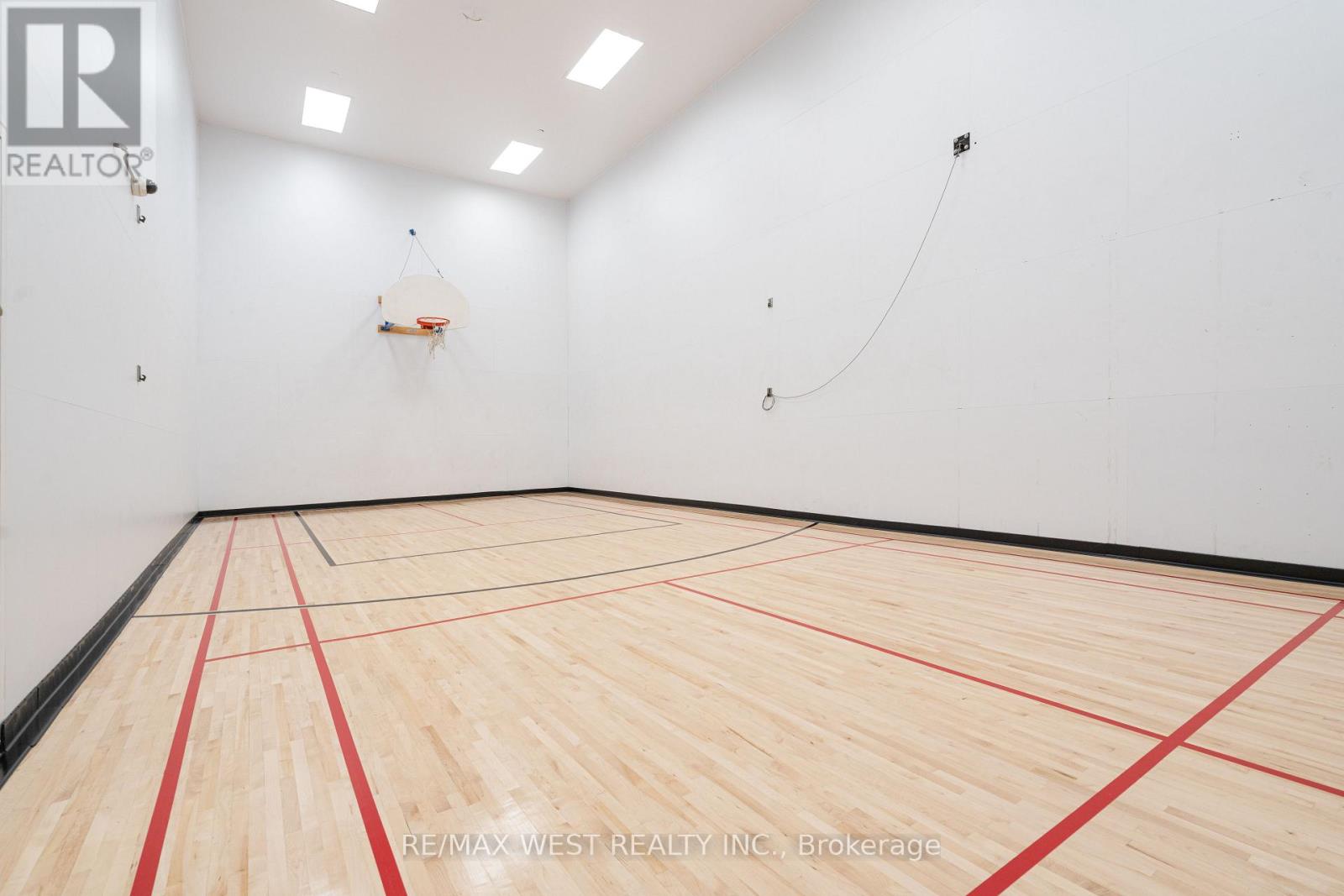 2002 - 1001 Bay Street, Toronto, Ontario  M5S 3A6 - Photo 25 - C12485372