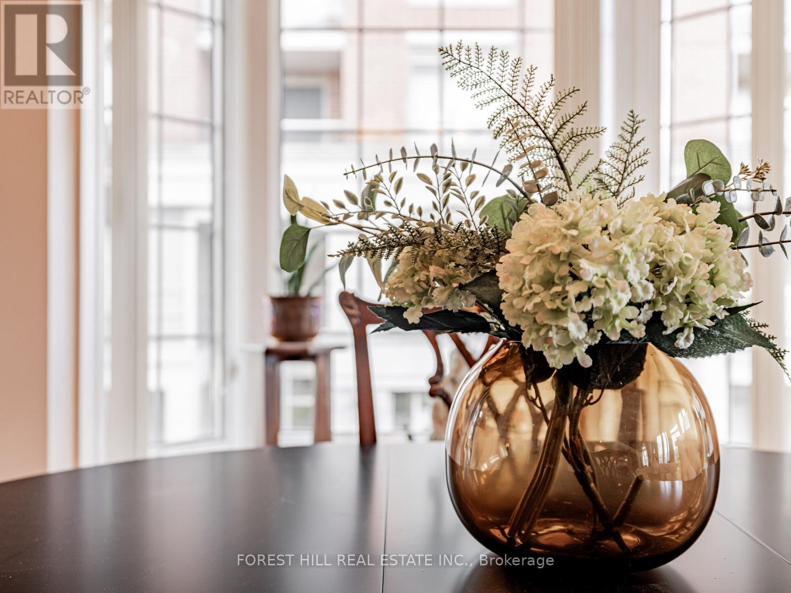 Th-A - 2 Clairtrell Road, Toronto, Ontario  M2N 7H5 - Photo 10 - C12485376