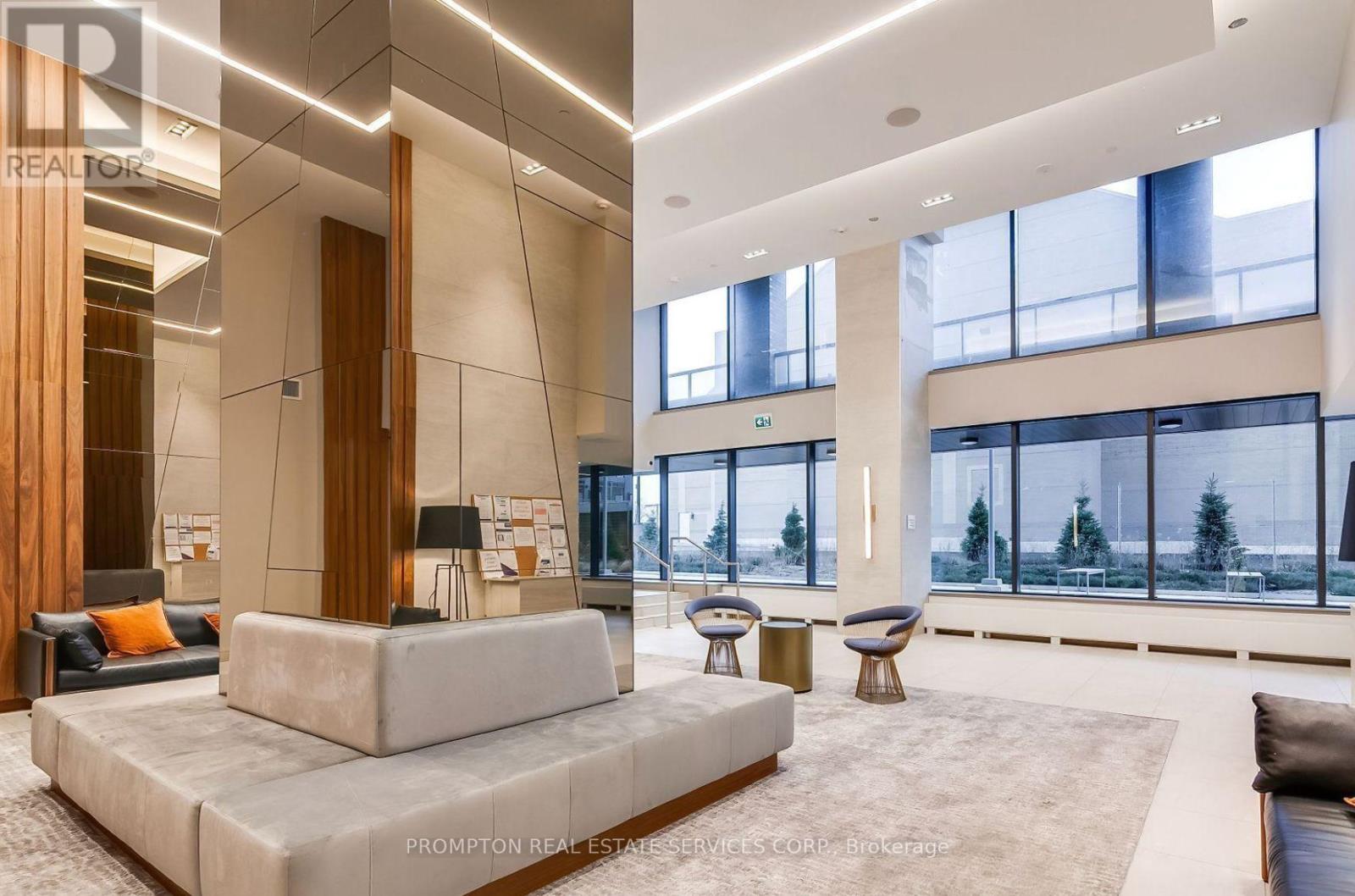 2902 - 6 Sonic Way, Toronto (Flemingdon Park), Ontario  M3C 0P1 - Photo 3 - C12485379